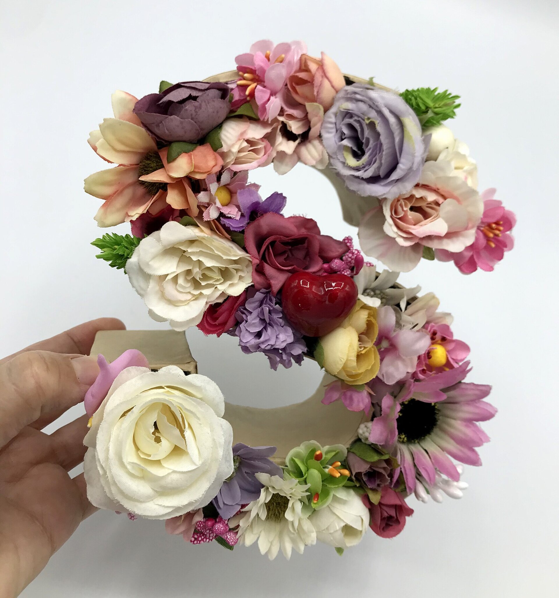 Decoración con letra S de flores - 8