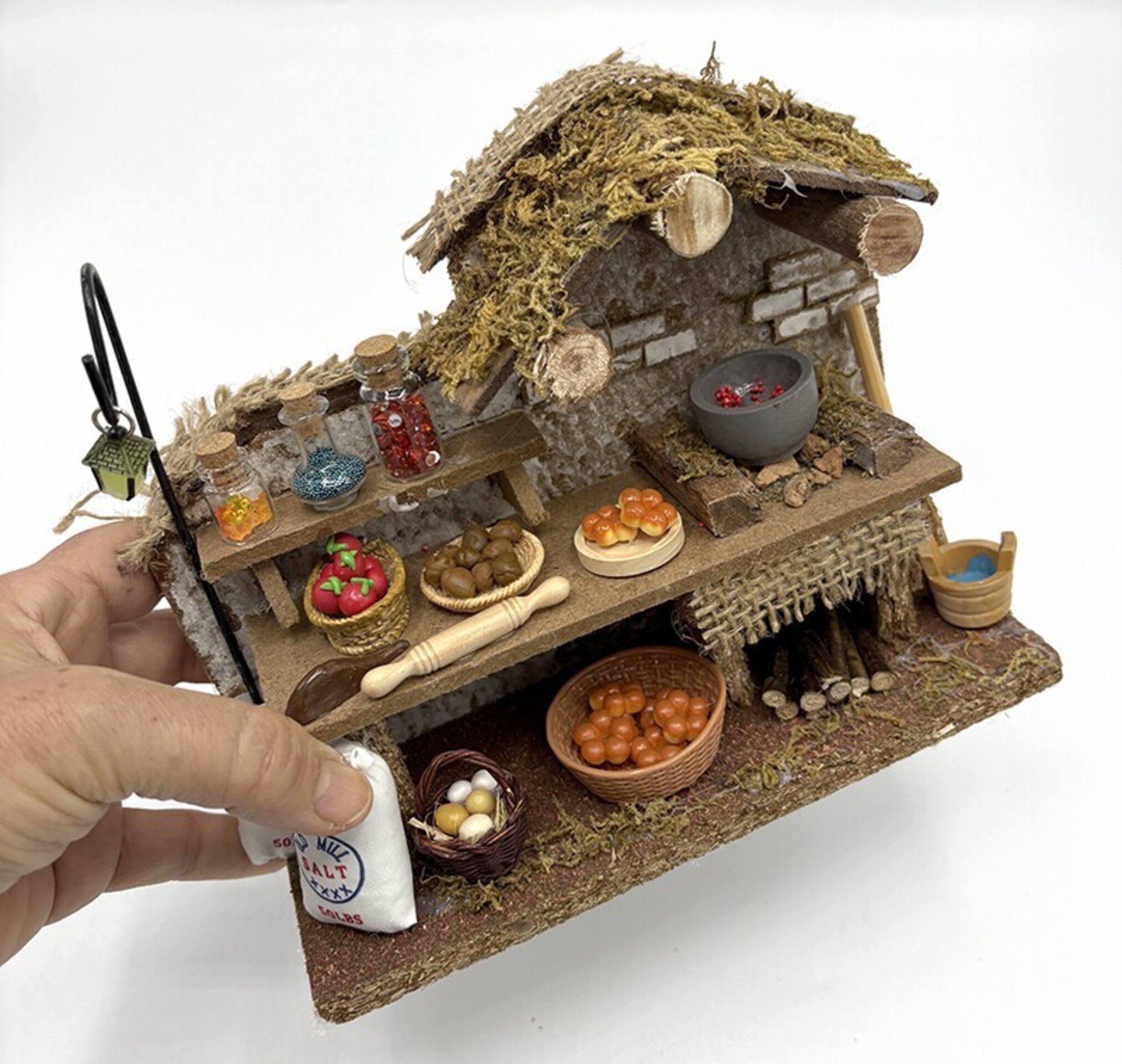 Horno con miniaturas y personaje 9 cm – Complemento artesanal pesebre - 9