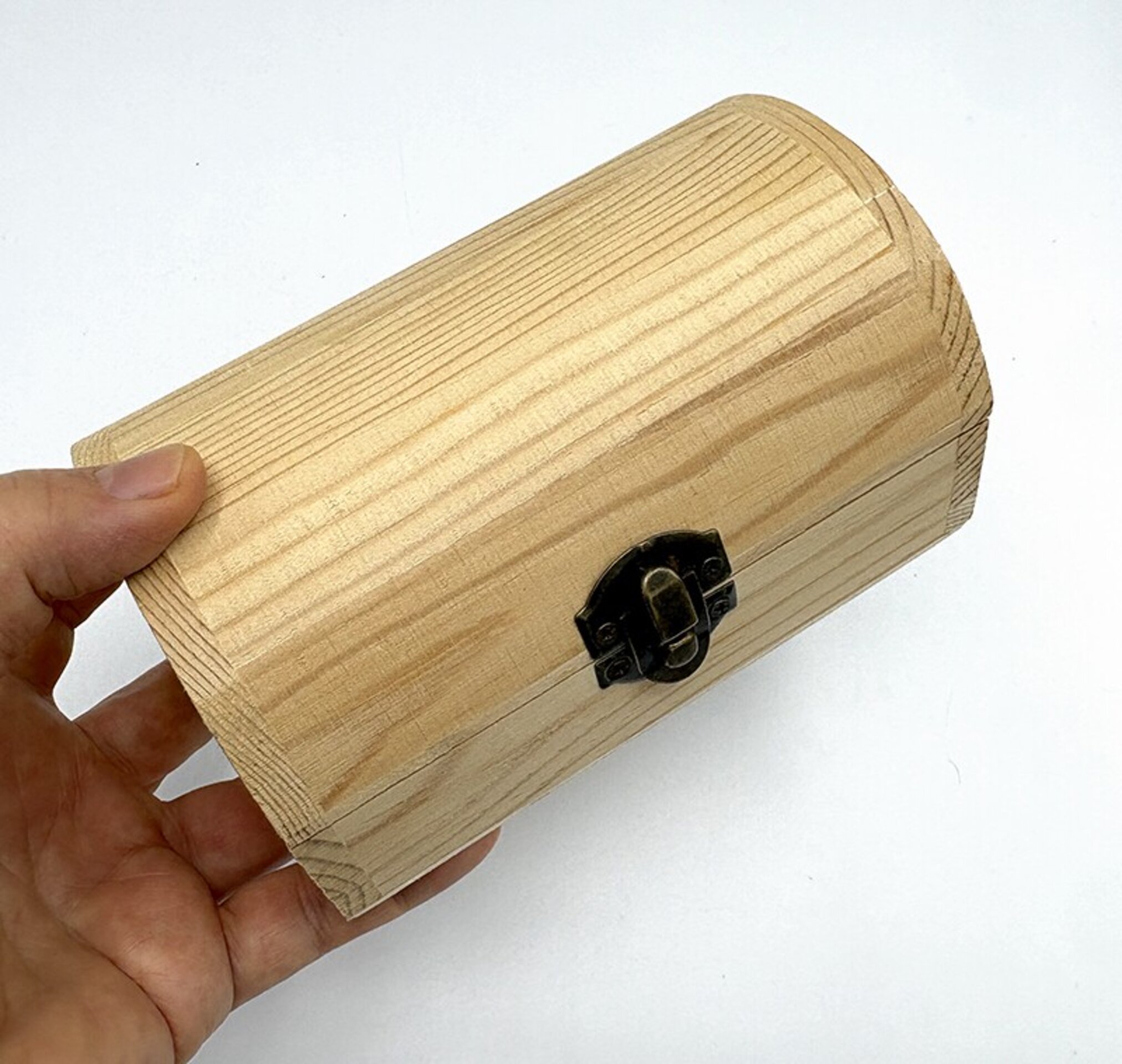 Cajita madera osito polar con miniaturas - Adopta una mascota - 11