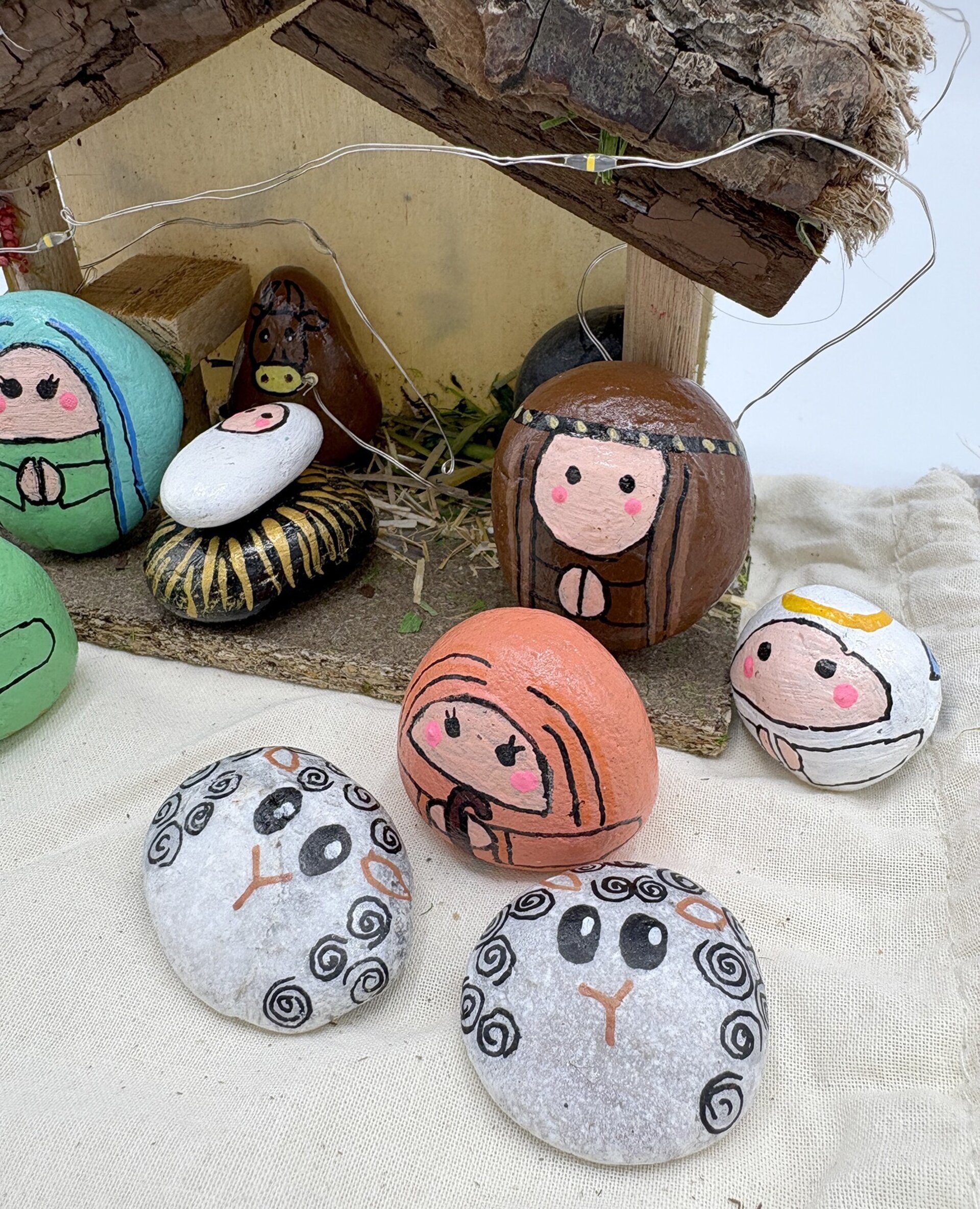 Pesebre de piedra artesanal - 5