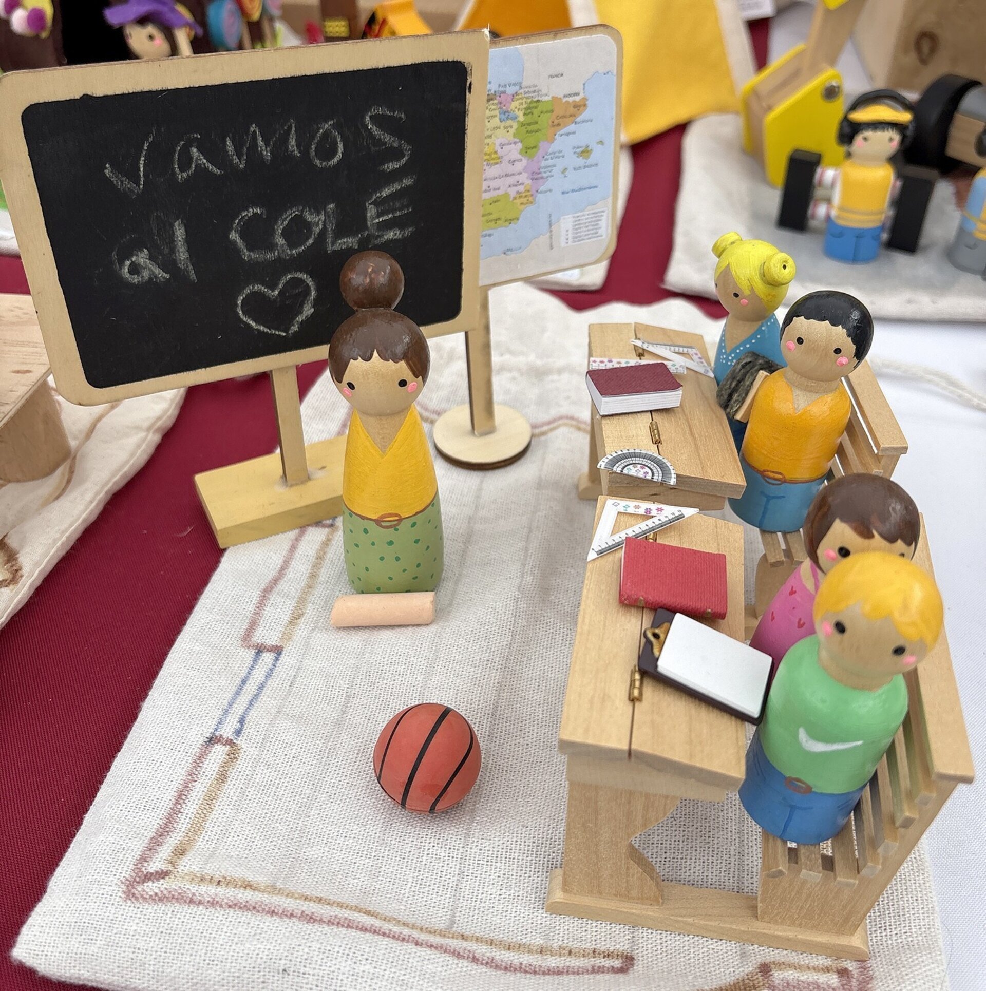 Mini mundo Vamos al colegio - 2