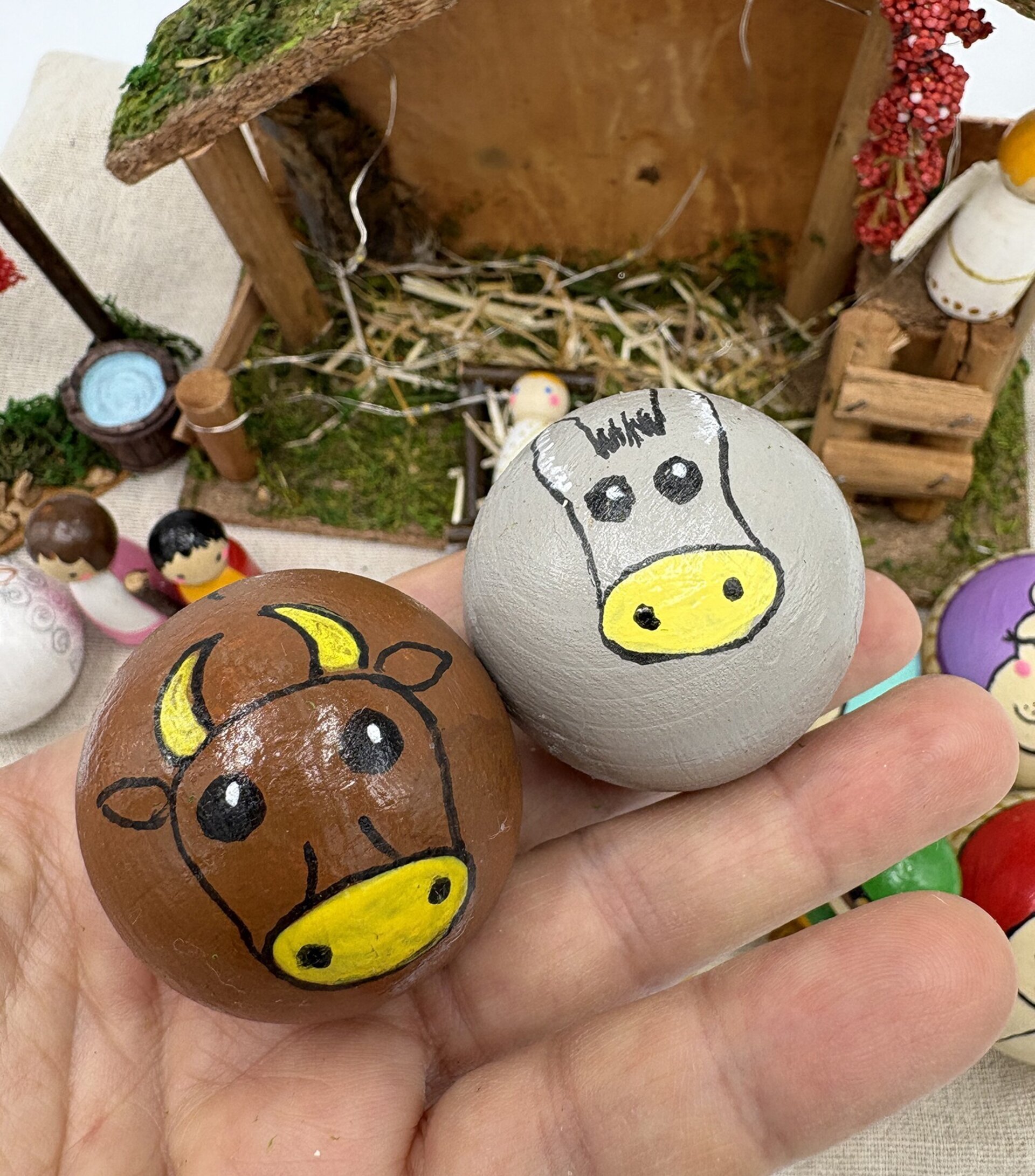 Pesebre de madera artesanal - 12