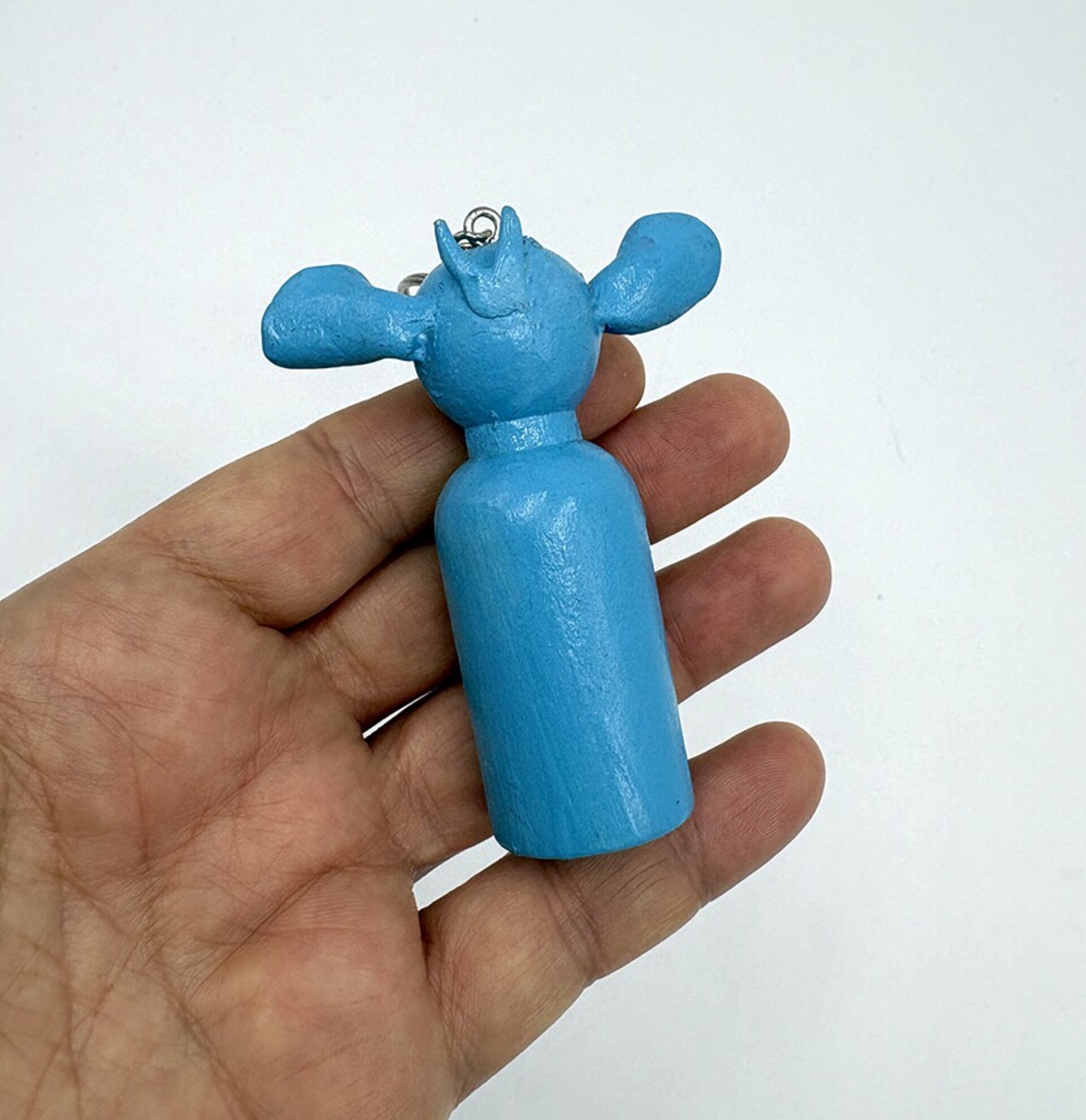 Llavero de Stitch pintado a mano en madera - 3