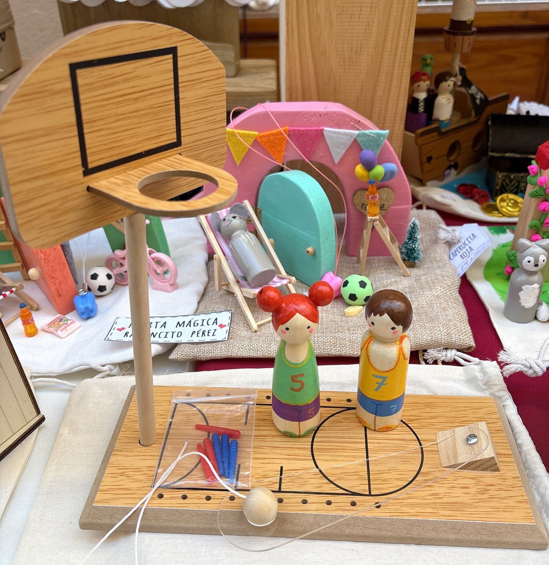 Mini mundo jugadores de Basket - 1