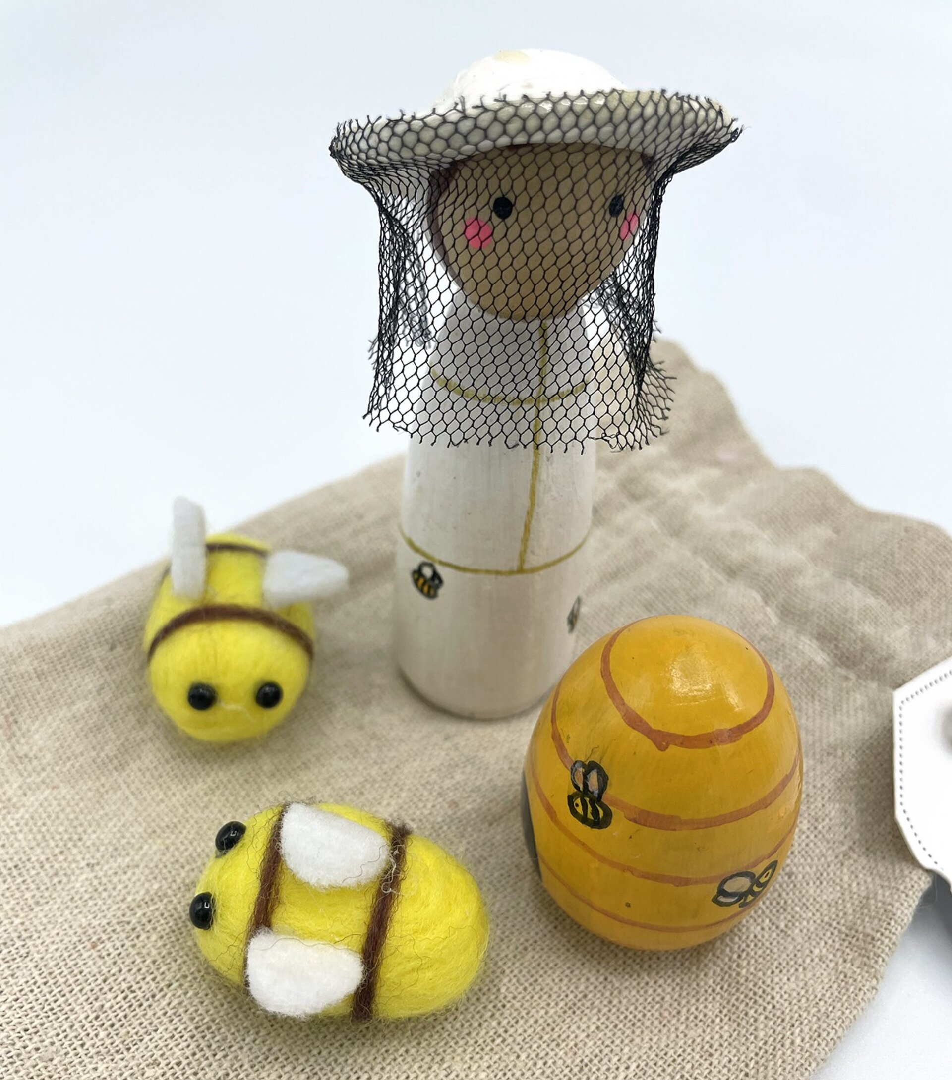 Mini mundo de Apicultora y abejas - 8