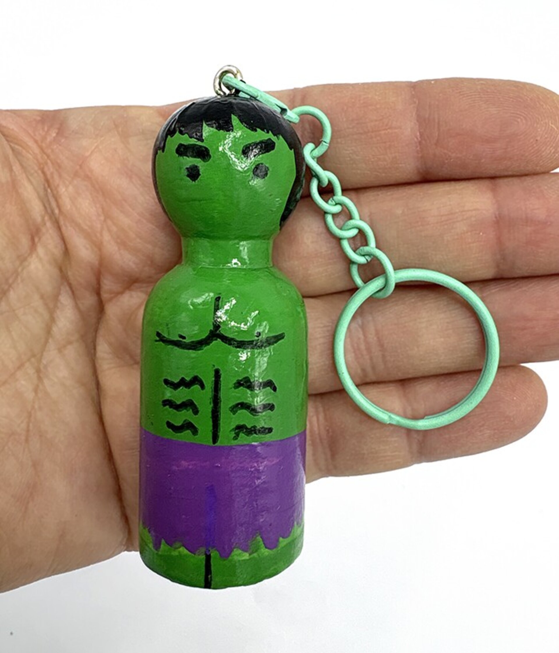 Llaveros de Super héroes pintados a mano en madera - 8