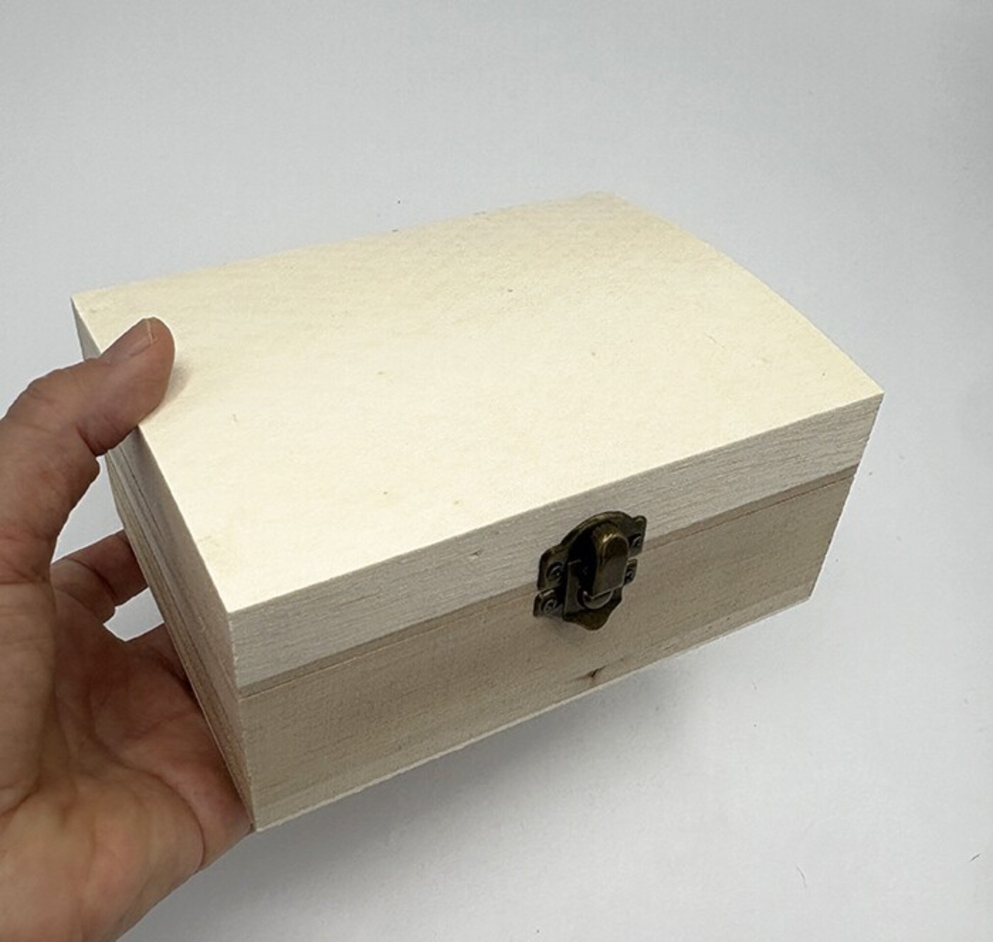 Cajita madera conejo rosa con miniaturas - Adopta una mascota - 12