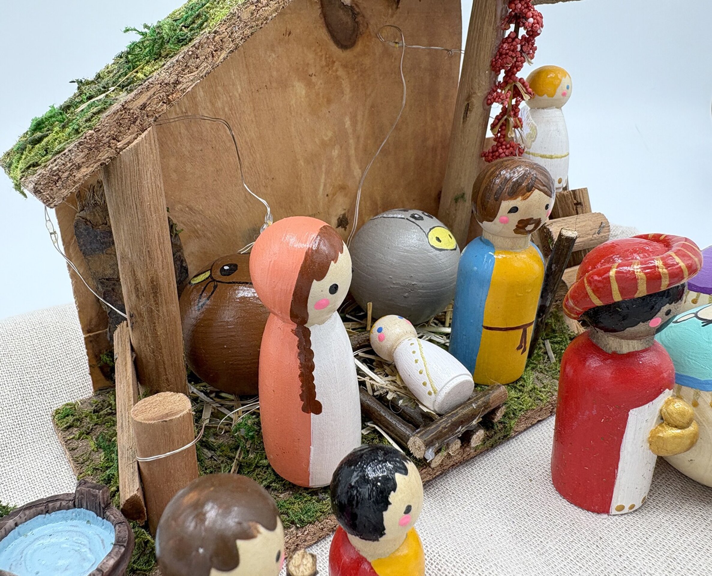 Pesebre de madera artesanal - 7