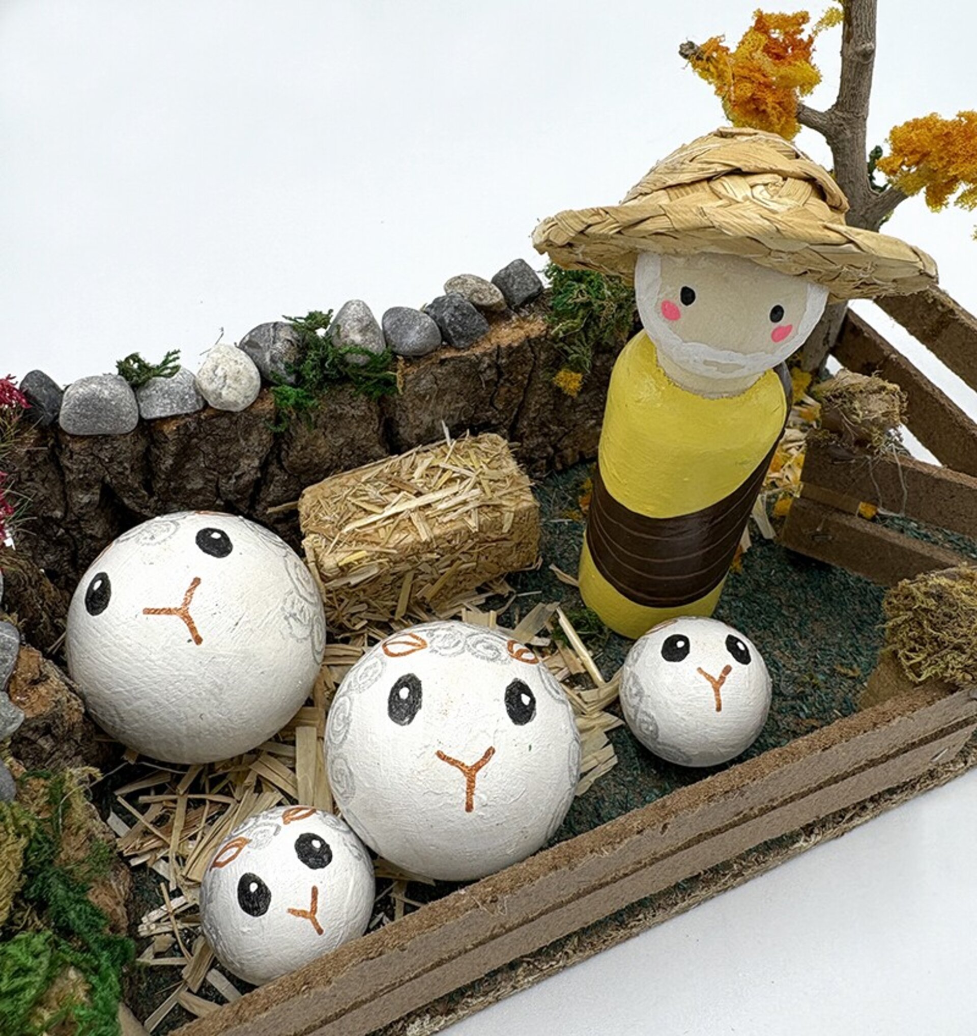 Cuadra de ovejas en miniatura con pastor – Accesorio artesanal para pesebres - 1