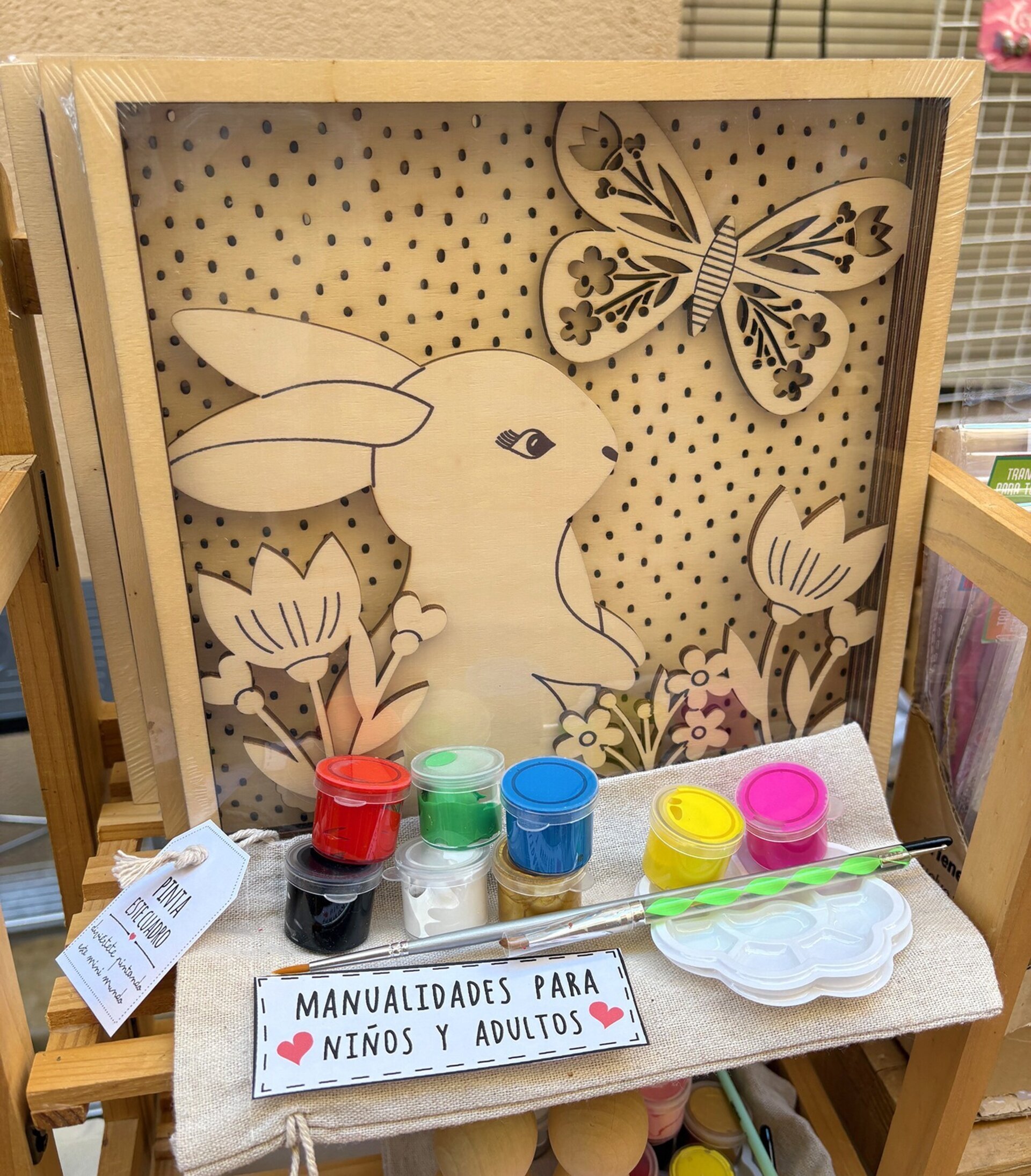 Kit de pintura acrílica con cuadros de madera en capas - 1