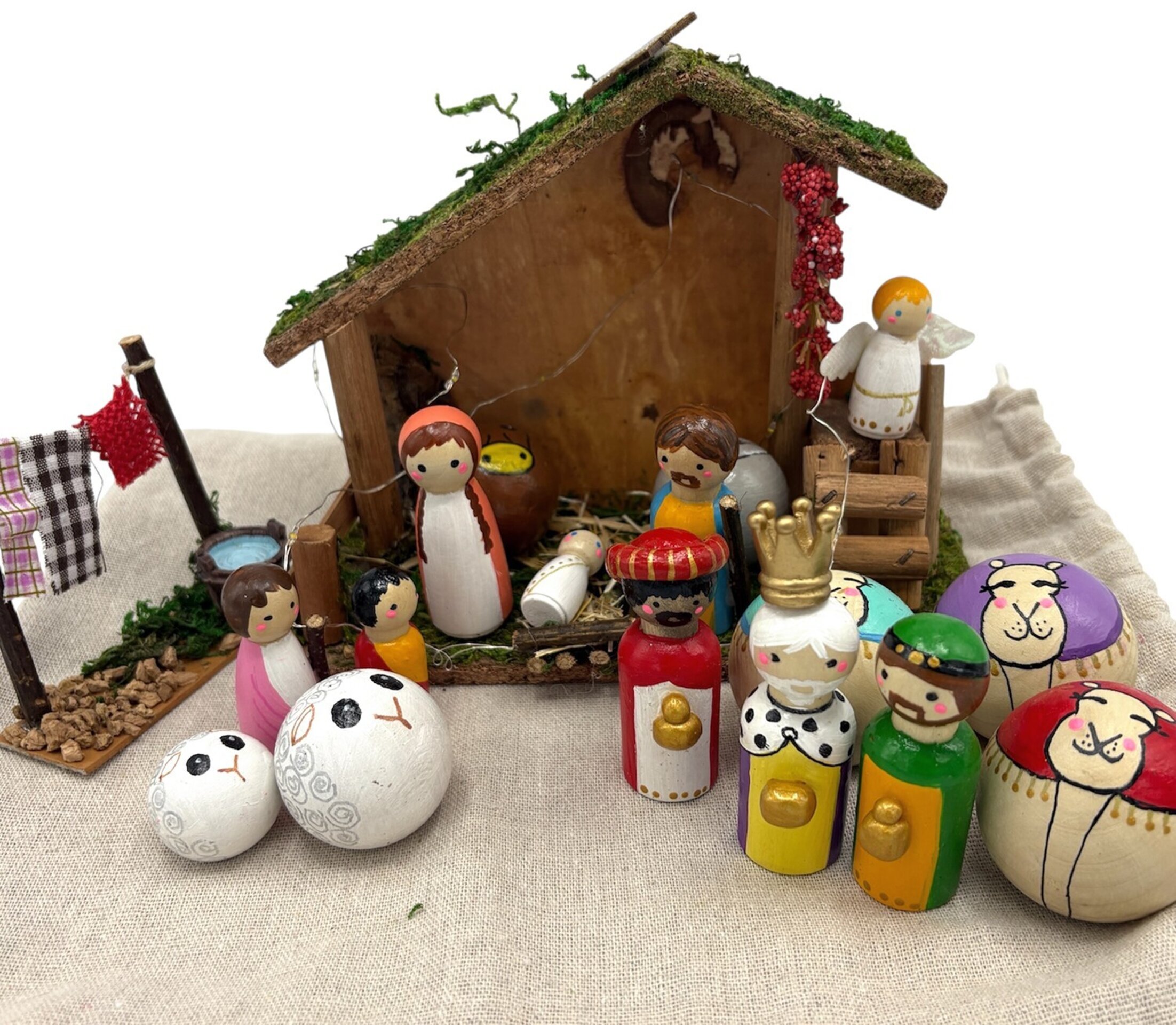 Pesebre de madera artesanal - 1