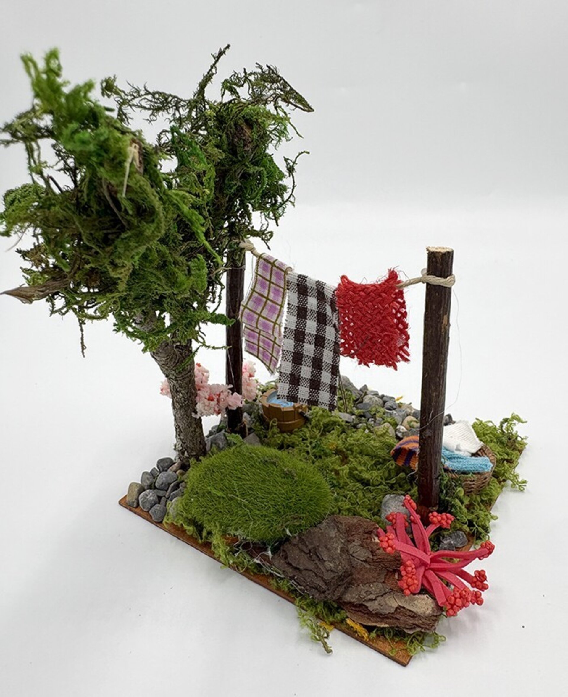 Tendedero miniatura con personaje de 6,5cm - complementos pesebre - 5