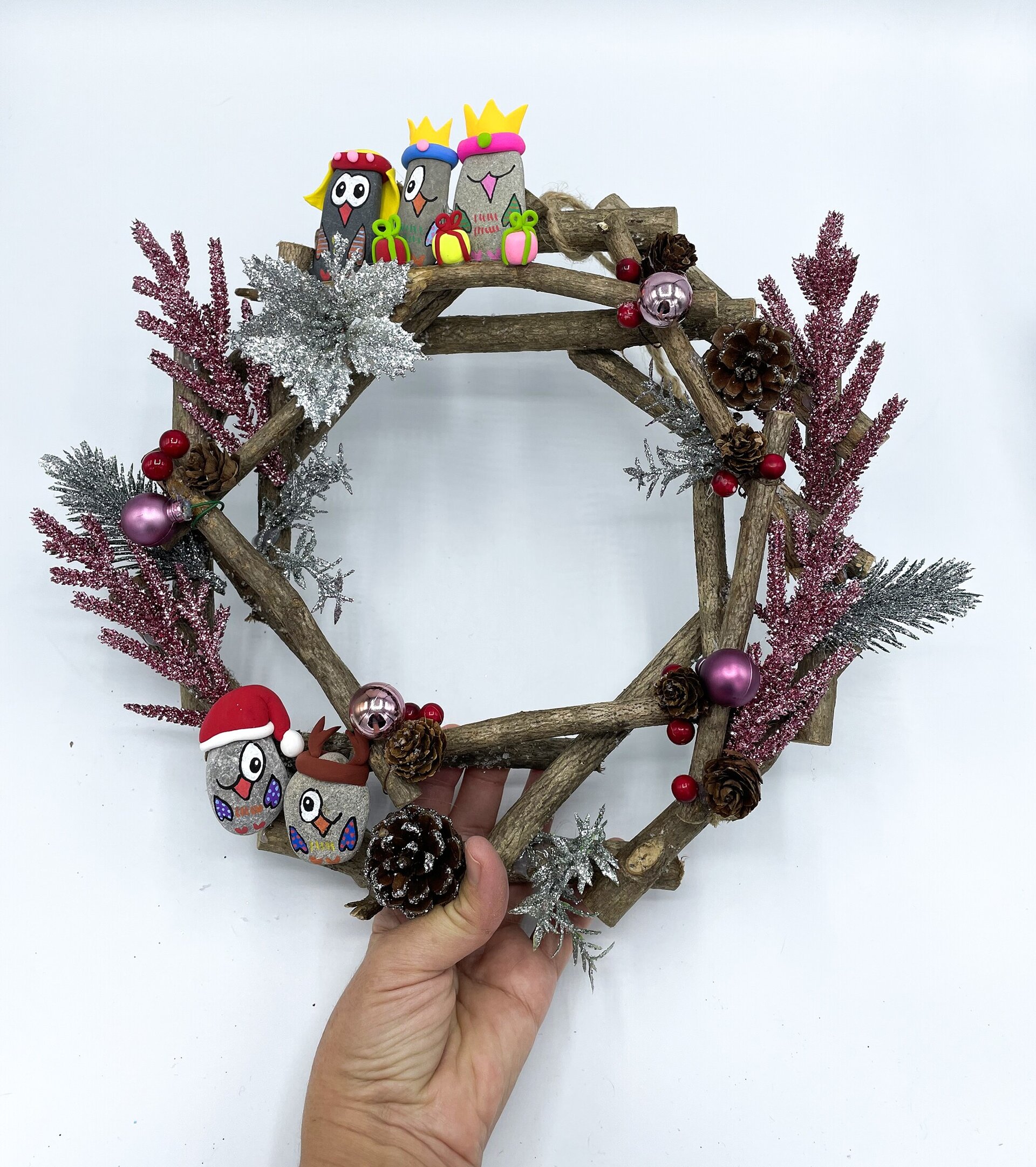 Corona Navideña Artesanal rosa - Adornos Naturales de Navidad - 2
